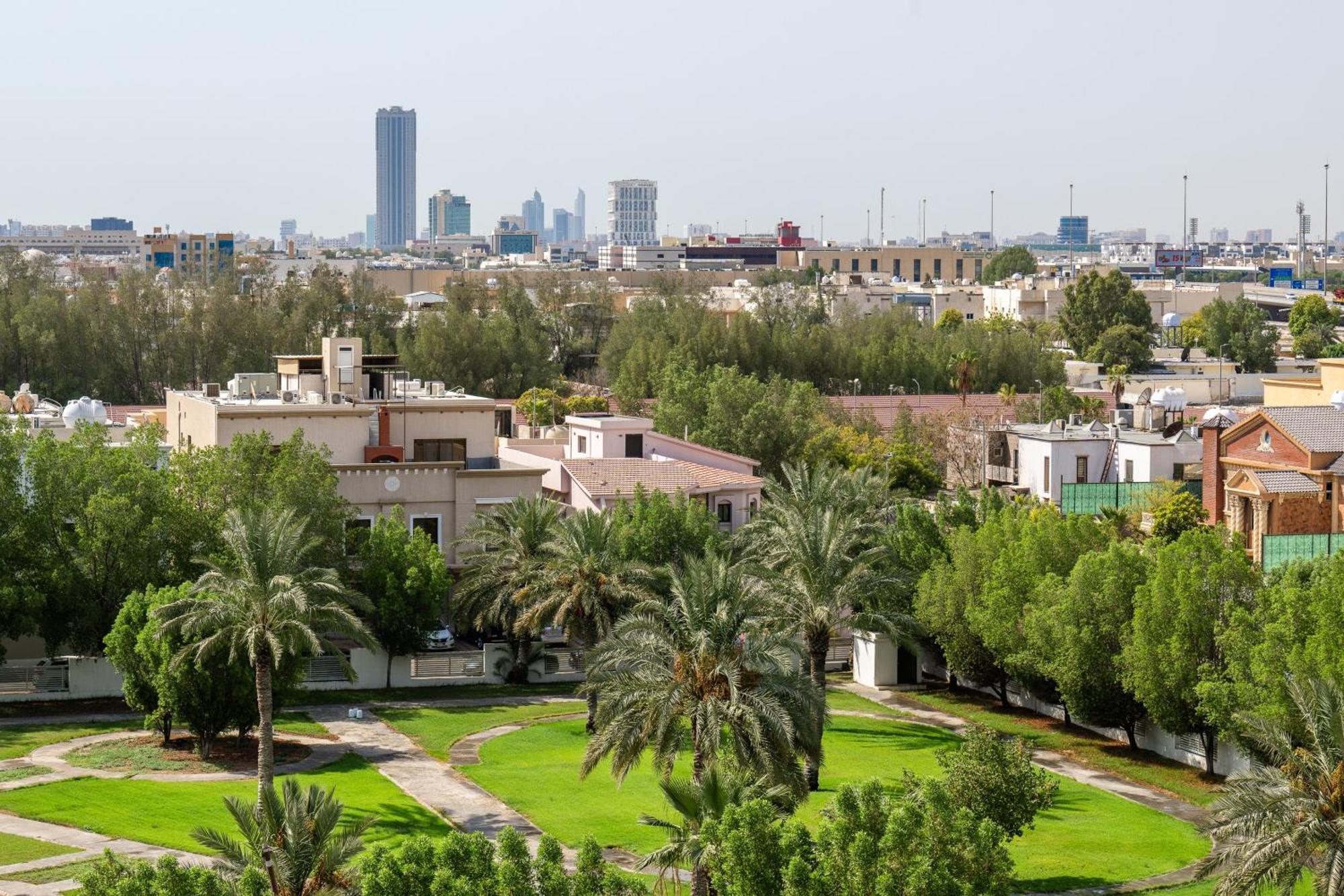 卡尔顿埃尔莫埃贝德酒店 达曼 外观 照片 Dubai, United Arab Emirates